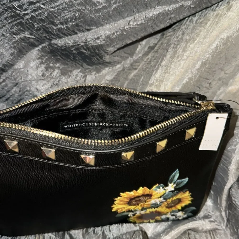 White House, Black market sunflower wristlet - Picture 4 of 5